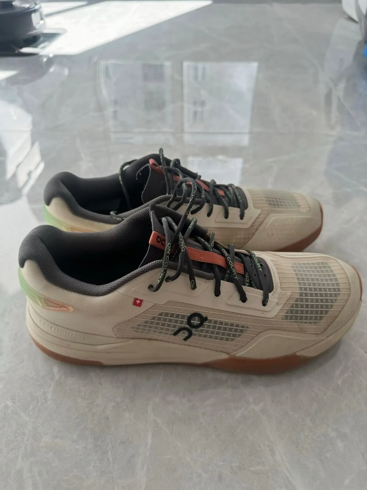 THE ROGER ADV Z5 CREAM — photo 3