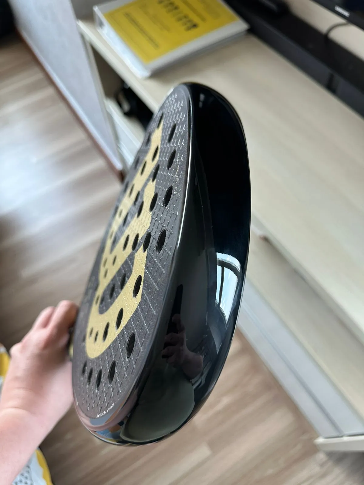 DEFY V1 — photo 3
